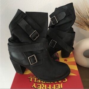 7.5 Jeffrey Campbell France Boots